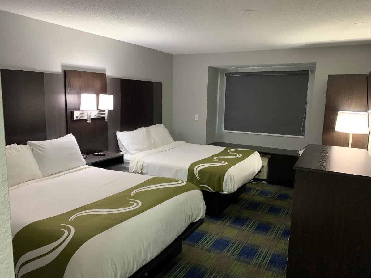 Quality Inn Owatonna Near Medical Center エクステリア 写真