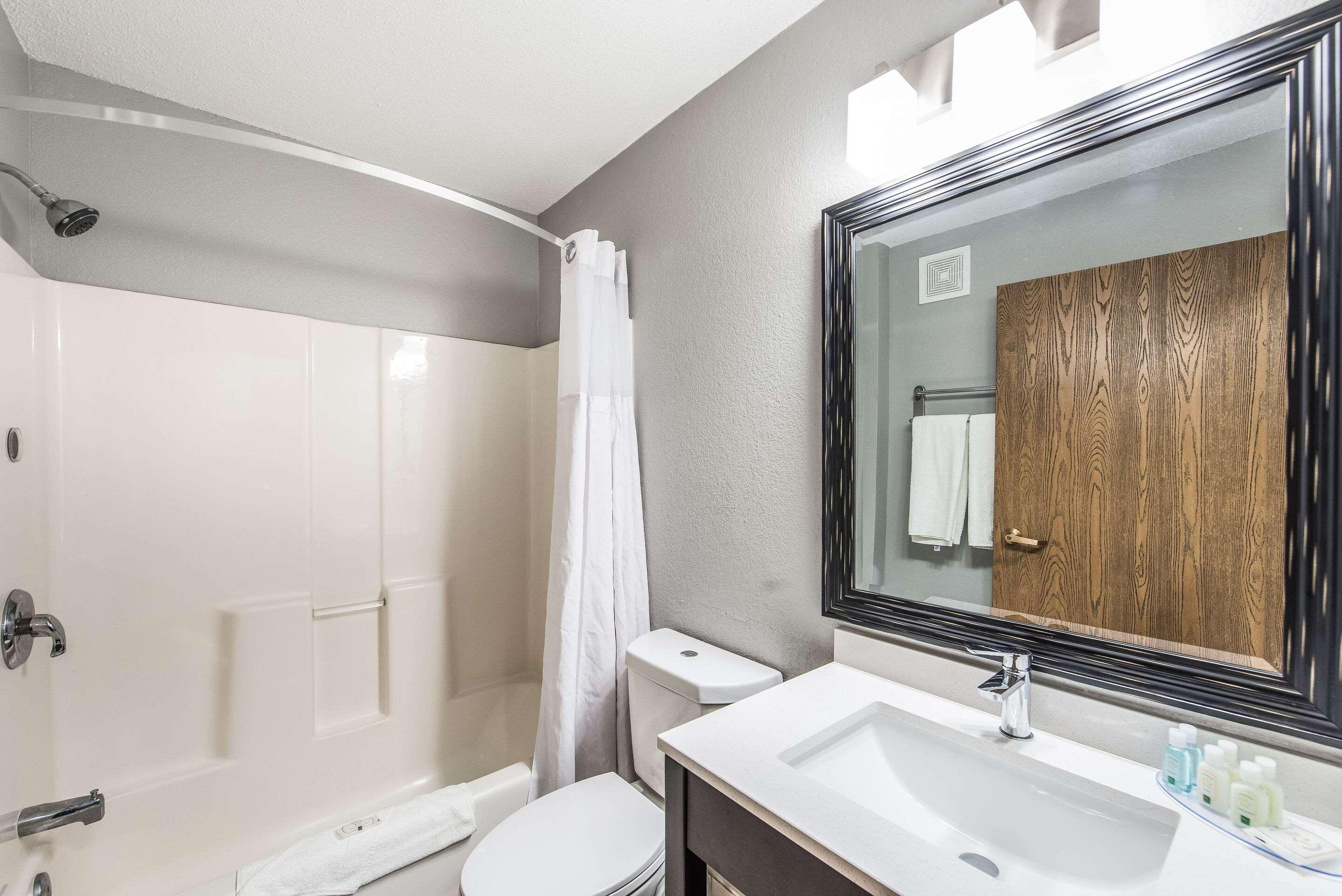 Quality Inn Owatonna Near Medical Center エクステリア 写真
