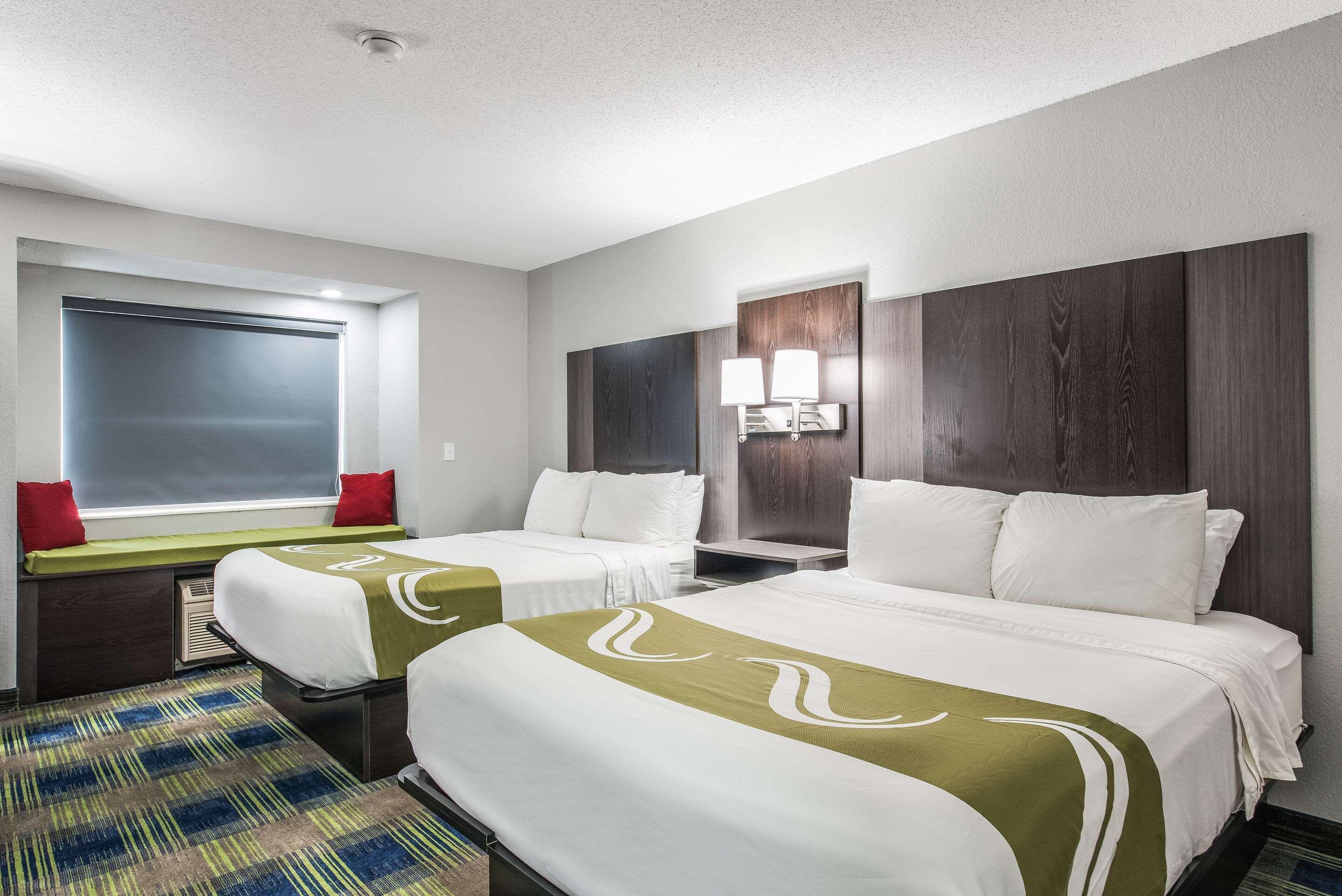 Quality Inn Owatonna Near Medical Center エクステリア 写真