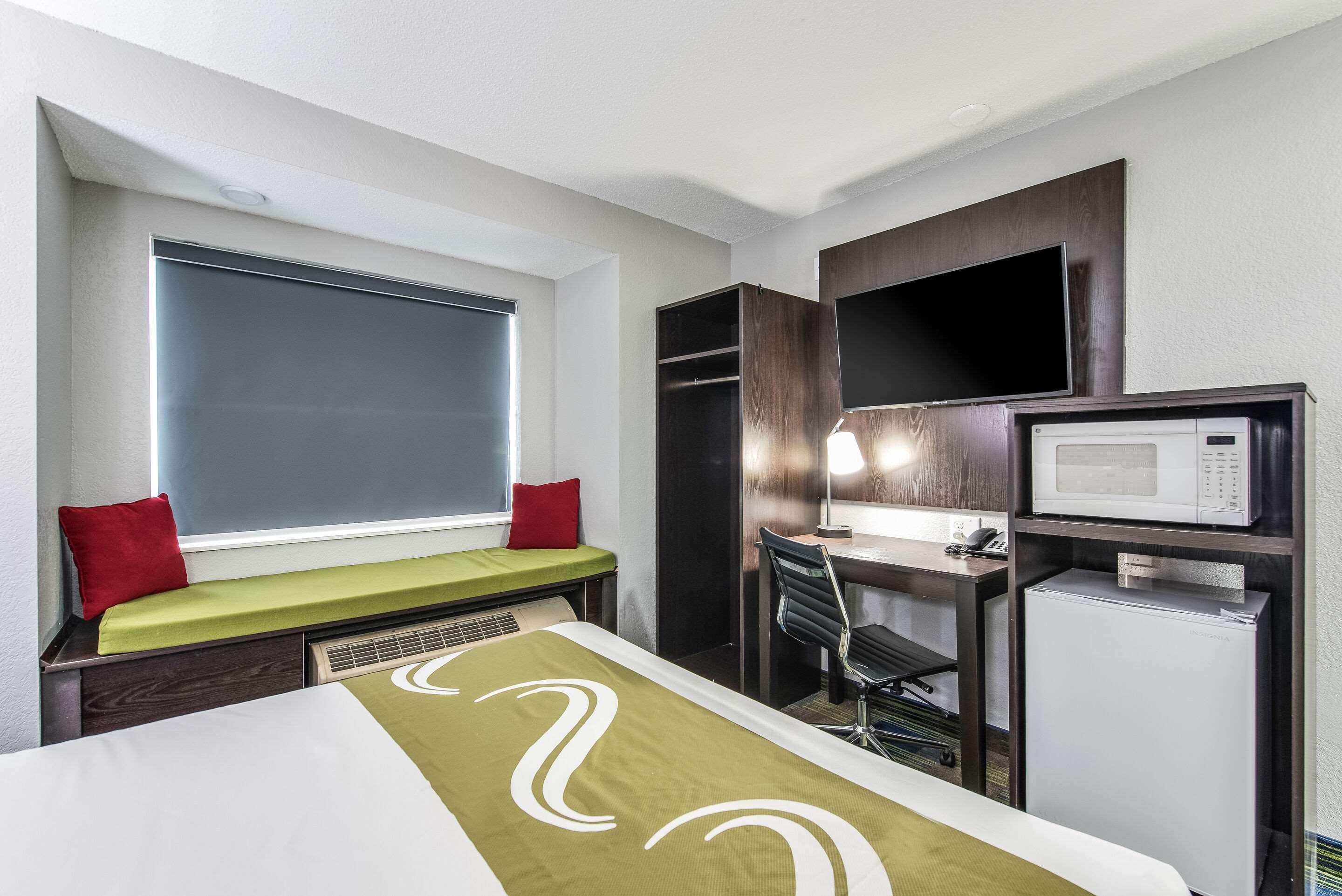 Quality Inn Owatonna Near Medical Center エクステリア 写真