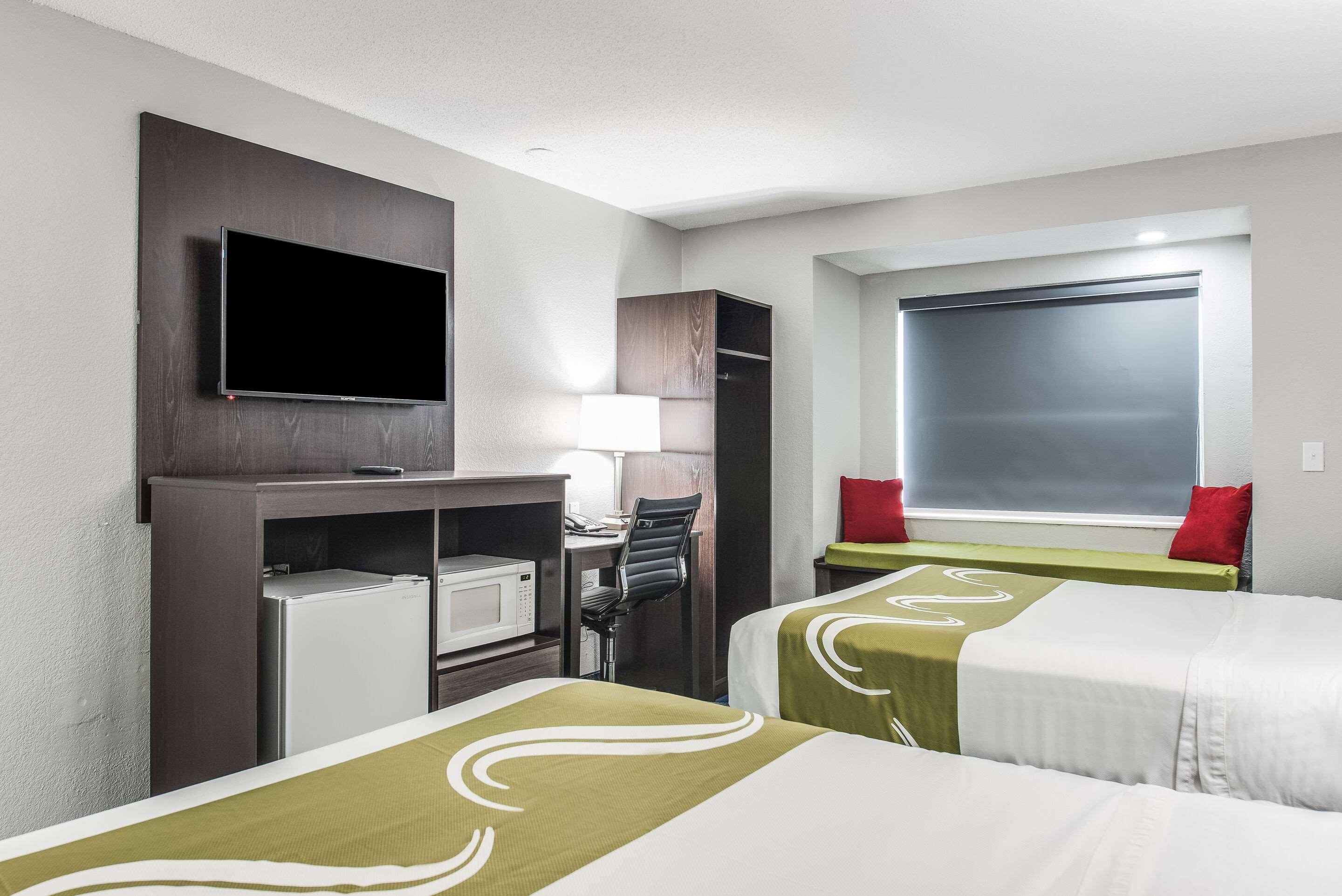Quality Inn Owatonna Near Medical Center エクステリア 写真